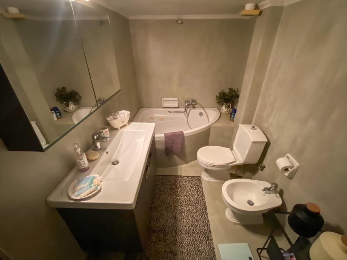 Lovely Luxurious Modern Apartment In Thessaloníki Eksteriør bilde